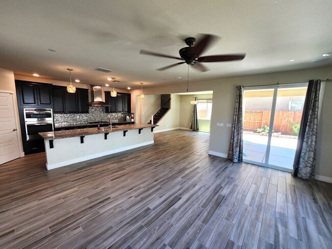 Photo - Updated North Natomas 5bd/3ba Home with 2 Car Garage