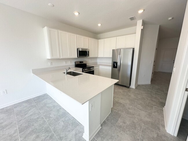 Photo - 2776 Pierr St