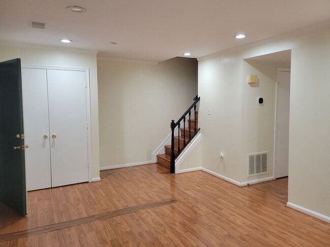 Photo - 15808 Haynes Rd