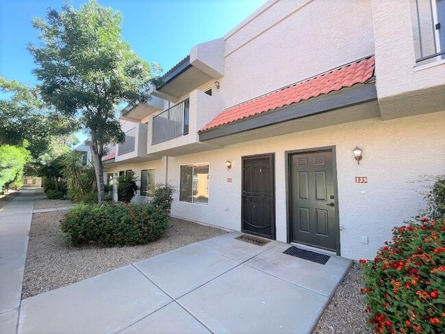 Two bdrm Townhome for RENT in Paradise Val... - Two bdrm Townhome for RENT in Paradise Val...