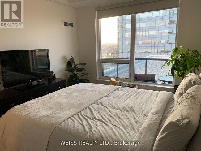 Photo - 3600 Hwy 7 W Unit 904