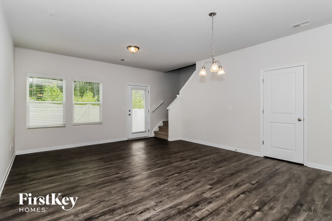 Photo - 2059 Cypress Village Dr NW