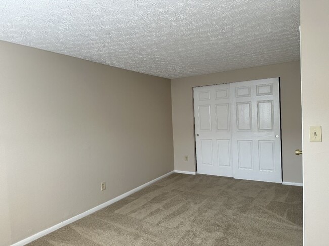 Photo - 2512 Nassau Dr