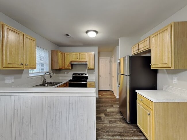 1003 Valley Ridge Rd