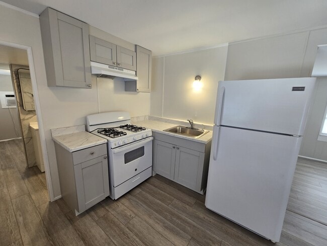 Photo - 2013 Palm St