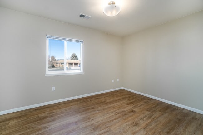Ridgeview Apartments