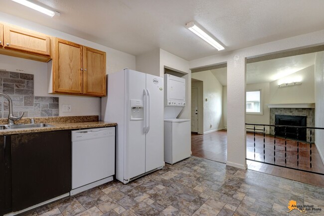 Charming 3 Bedroom Ranch Style Condo in Ea... - Charming 3 Bedroom Ranch Style Condo in Ea...