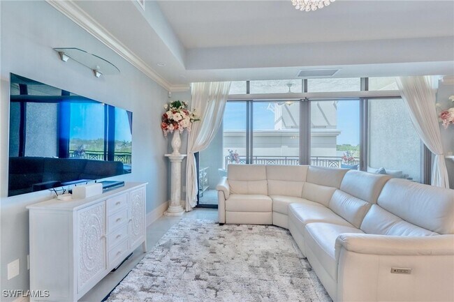 Photo - 9115 Strada Pl Unit 5317