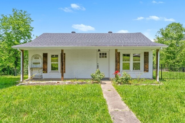 Building Photo - 3969 Cumberland City Rd
