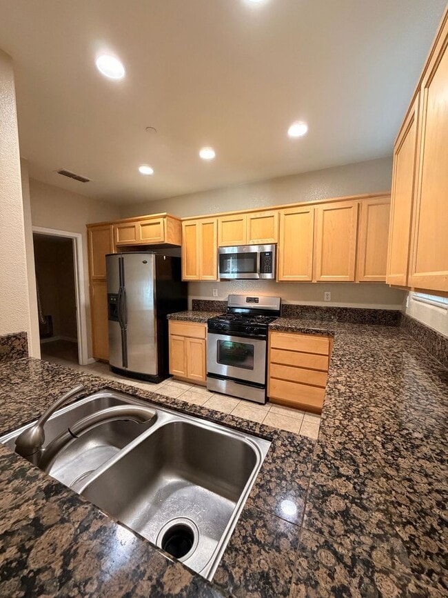 Photo - Coming Soon *** 3 Bedroom 2.5 Bathroom *** Rivage Folsom