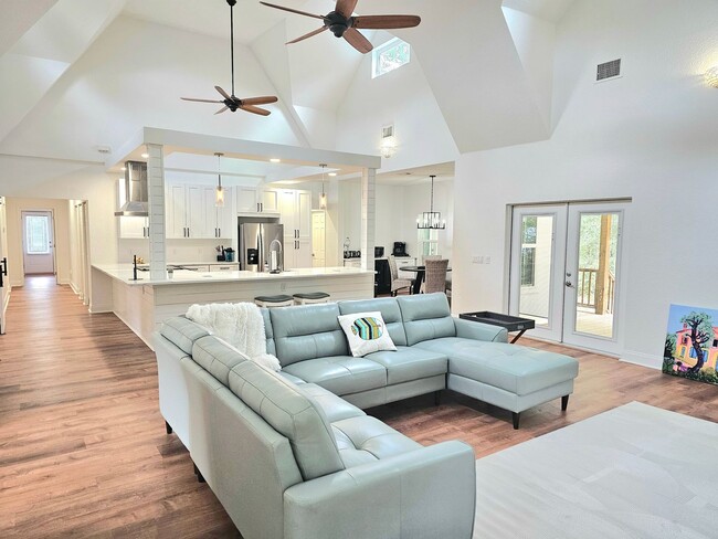 Photo - Tranquil Porch Retreat