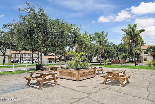 Photo - 430 Banana Cay Dr Unit F