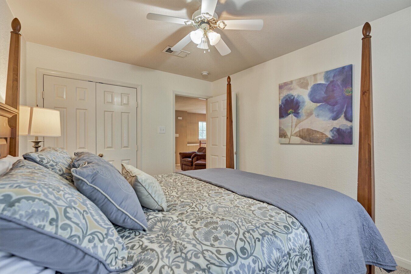 Photo - 15 Cobble Gate Pl