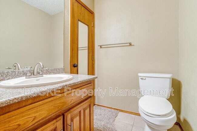 Photo - 6428 Lago Vista Dr