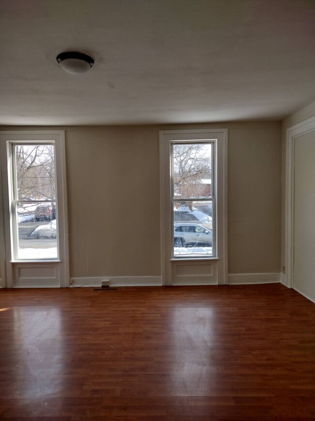 Photo - 249 First St