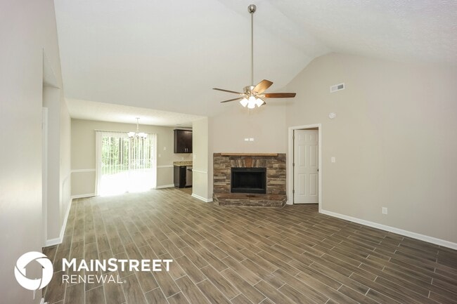 Photo - 250 Richmond Pl