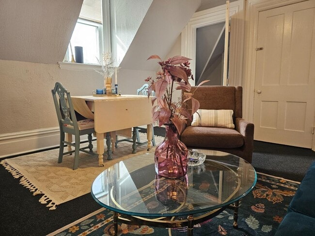 Photo - 127 Dawes Ave