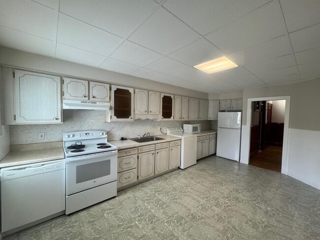 Photo - 795 Cambridge St Unit 2