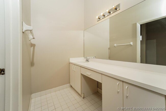 Photo - 6642 NW 42nd Ave