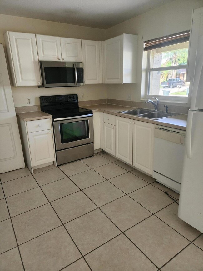 Photo - 4480 Timber Ridge Ln Unidad 4482