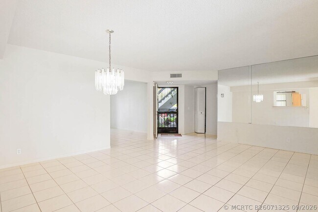 3367 Perimeter Dr