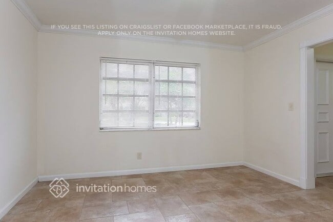 Photo - 228 NE 25th St