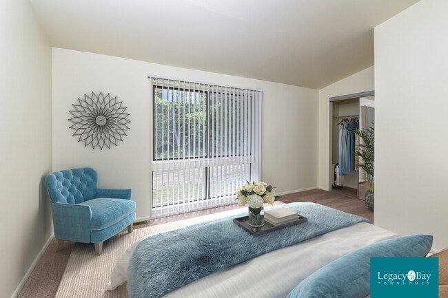 Legacy Bay Townhomes