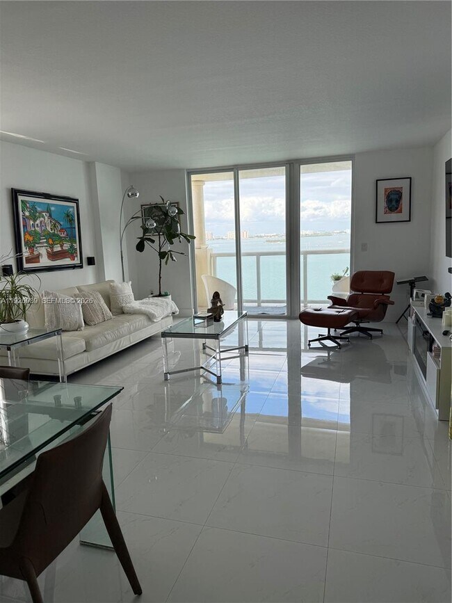 Photo - 1625 Kennedy Cswy Unit 1205G