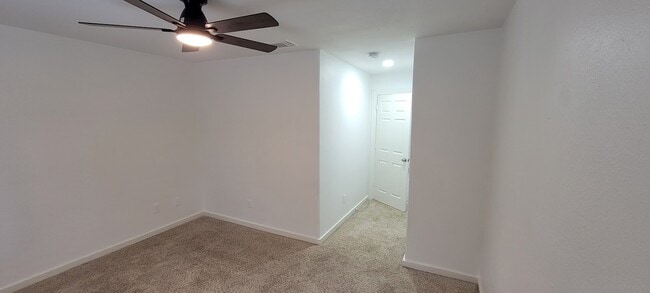 Building Photo - 3116 Bolt St