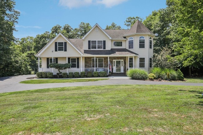 Building Photo - 4 Deer Run Rental