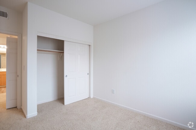 3BR, 2BA - 1199SF - Bedroom
