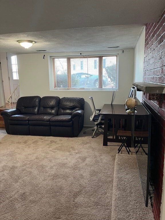 Photo - 151 Bigelow St