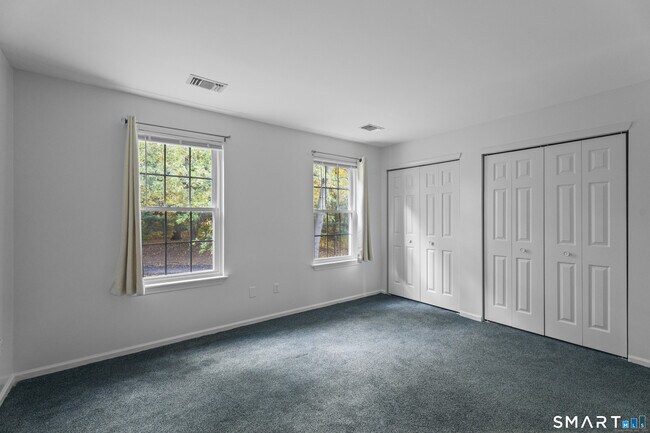 Photo - 213 Oakland St Unit APT D