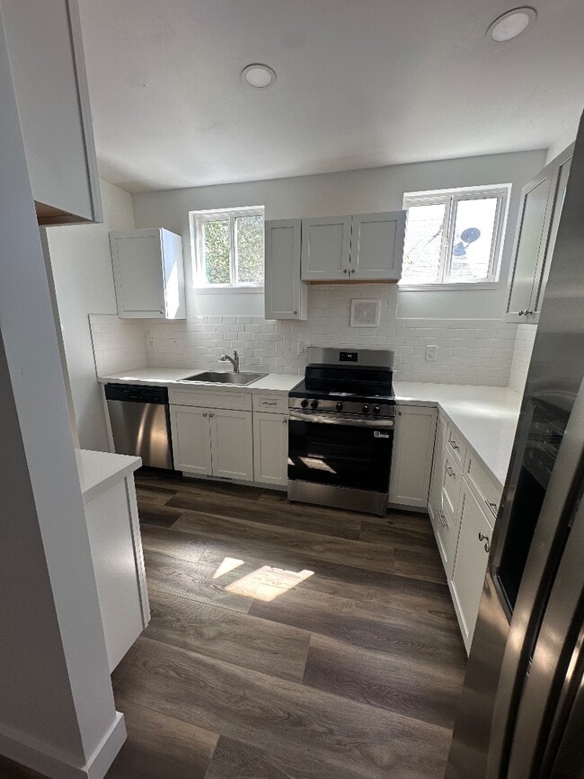 Photo - 141 Vine St Unit 1