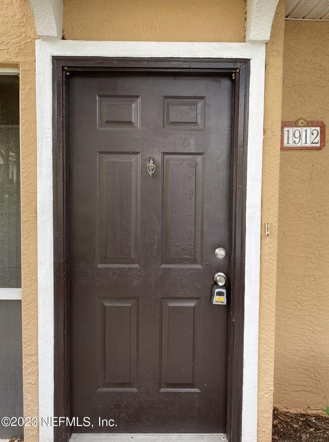 Photo - 10075 Gate Pkwy Unit 1912