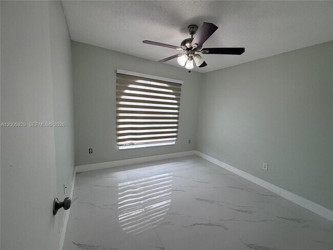 Photo - 14899 SW 176th St