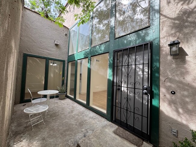 Photo - 5965 E Shields Ave