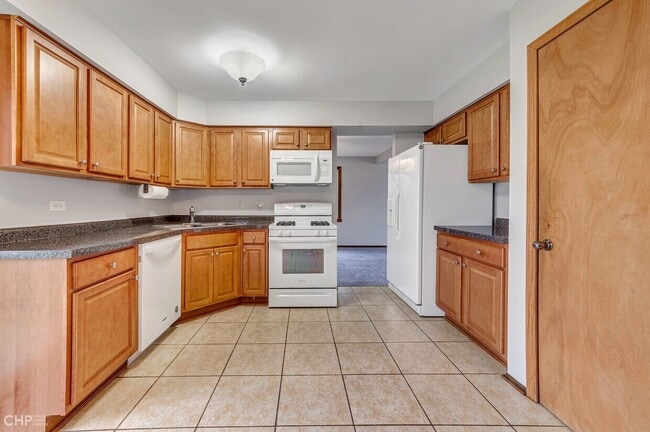 Photo - 13633 Overland Trail