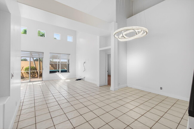 Photo - 7848 Travelers Tree Dr