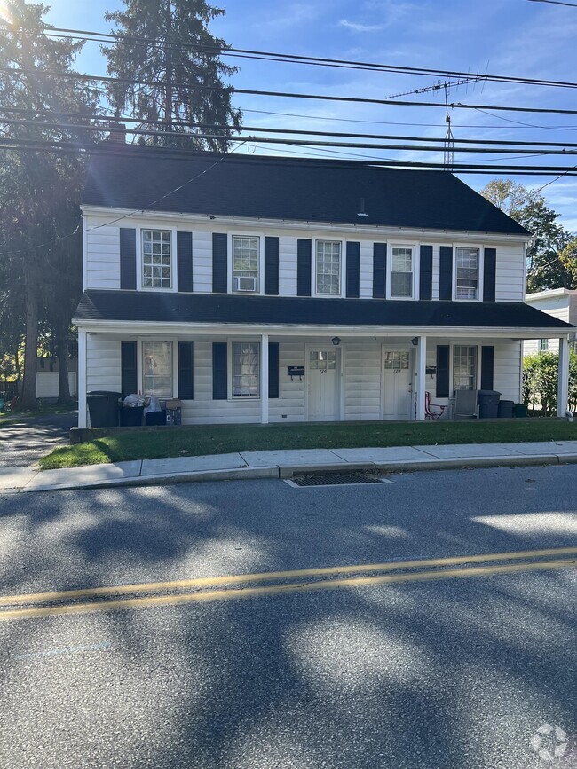 Building Photo - 126 W Frederick St Rental