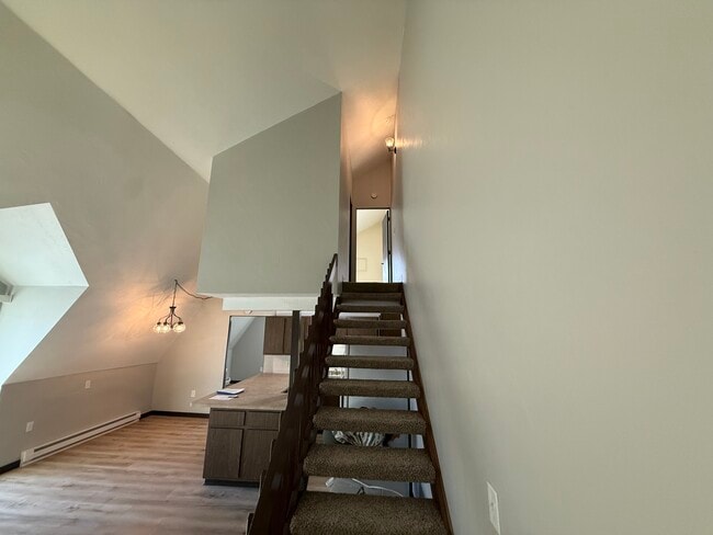 Photo - 316 W Mill St Unit Mill st apartments