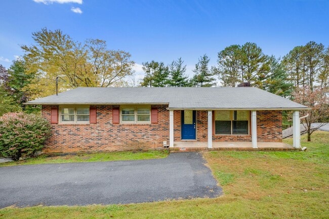 Photo - Spacious 3-Bedroom Home with Finished Base...