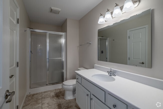 3BR, 2BA - 1,440SF - Primary Bathroom