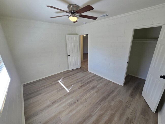 782 Terminal Ct