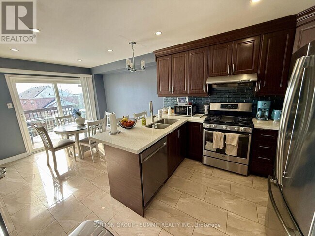 Photo - 60 Batt Crescent