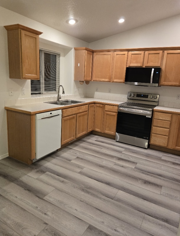 Photo - 7630 Cedarbrook Dr