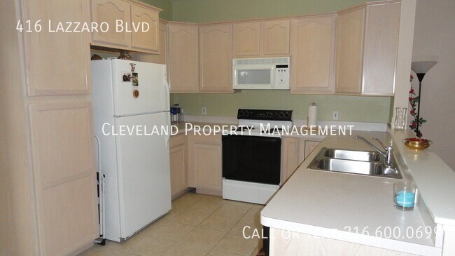 Photo - 416 Lazzaro Blvd