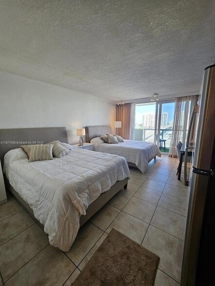 Photo - 19201 Collins Ave Unidad 1036