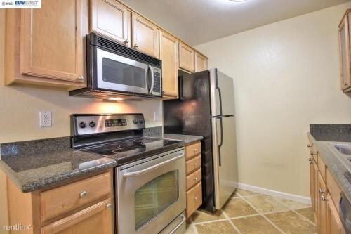 Photo - 37294 Spruce Terrace