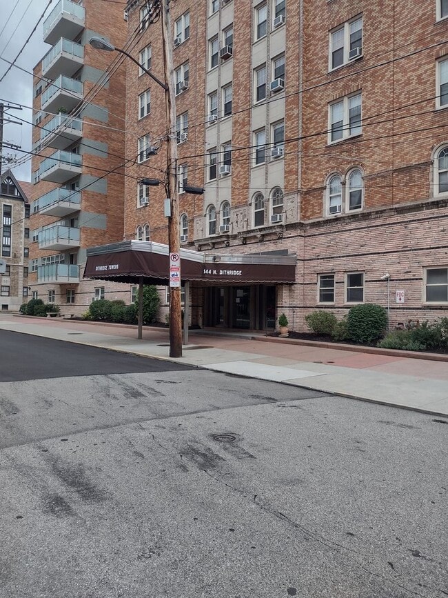 Photo - Beautiful Condo for Rent